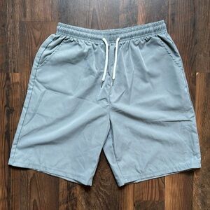 NWOT CASUAL MENS SHORTS